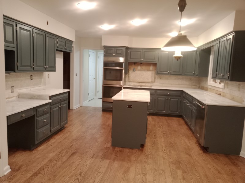 Cabinet Refinishing Mountain Lakes